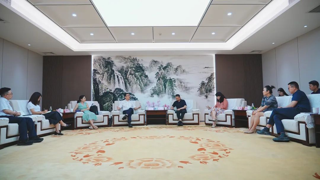 中車株洲所&宸宇富基蒞臨鵬輝能源考察交流，聚焦大儲深度合作